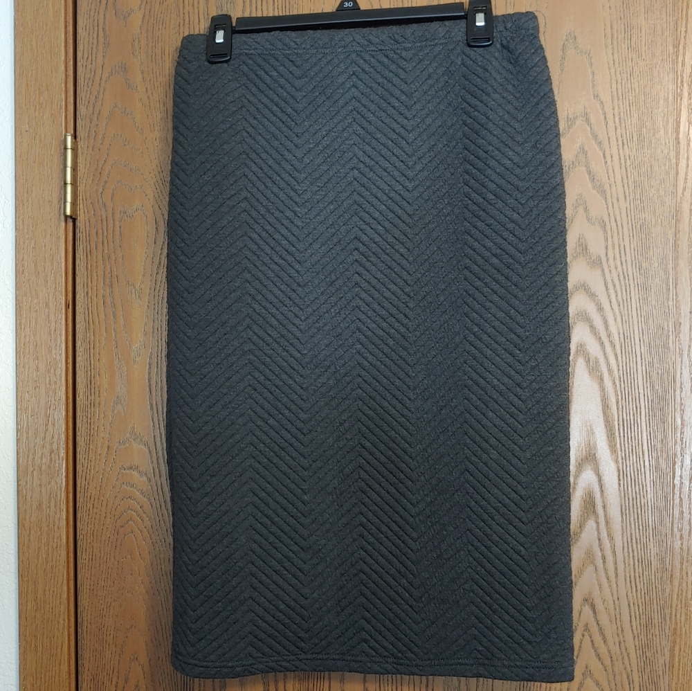 Grey skirt